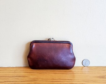 Sale Vintage Coach Doppel-Geldbörse aus braunem Leder – Kisslock-Geldbörse mit doppelter Tasche, Stil Nr. 7180 – seltene Tasche – viele Pennies geretteter Zustand