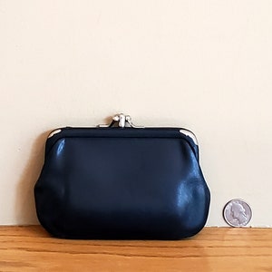 Vintage Coach Change Purse Black がま口 COACH VINTAGE BLACK/RED LEATHER KISSLOCK COIN PURSE With