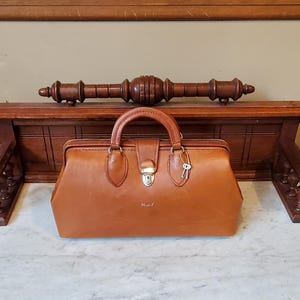 Vintage Doctor Bag - Etsy