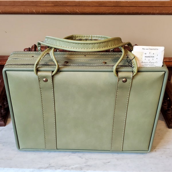 Vintage Hartmann 4" Briefcase - In Durable Olive Green Vinyl And Brass Locks With Original Key- Rare Color And Style - EUC - Rare Bag!