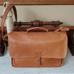 Vintage Coach Metropolitan Briefcase Bag British Tan Leather, Brass Hardware- Laptop Carrier With Vintage Flair USA Made - VGC Nice!