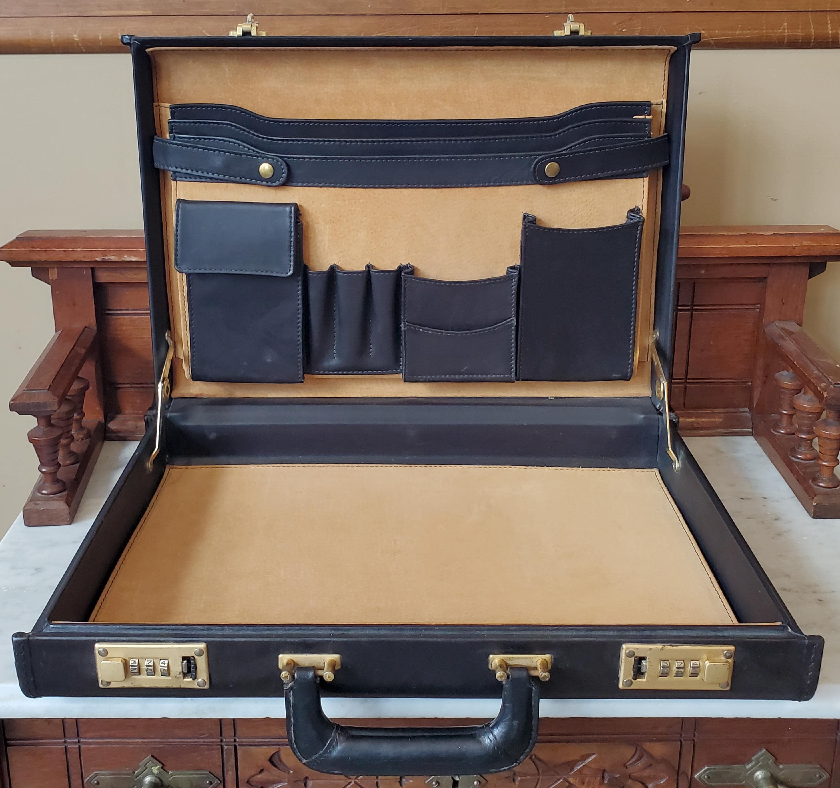 バッグ Coach Vintage Attache Case Black Vintage COACH Diplomat Attache Black Leather Briefcase