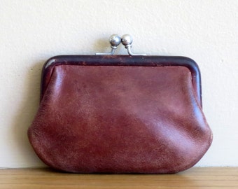 Dads Grads Sale Coach Kisslock Coin Purse Style No 7155 Mocha Leather And Silver Tone Hardware- Many Pennies Saved Condition