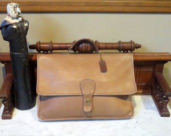 Dads Grads Sale Coach Shoulder Portfolio In Tabac (Tan) Leather Style No. 5160- Made In New York City -VGC- Missing Strap