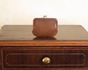 Dads Grads Sale Coach Kisslock Change Purse In Brown (Tabac) Leather With Brase Hardware- Style No 7155 - VGC