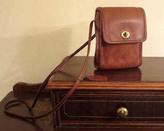 Dads Grads Sale Coach Scooter Bag In British Tan Leather With 50 Inch Cross Body Strap- Made In U.S.A.