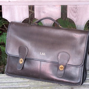 Porte-documents Coach Diplomat en cuir noir avec garnitures en laiton - Style 5170 - Fabriqué dans une « usine » à New York - VGC