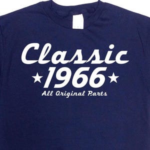 面白い誕生日シャツ 60歳の誕生日プレゼント 60歳の誕生日プレゼントのアイデア カスタムTシャツ 誕生日プレゼント クラシック 1966年 (どの年でも) メンズ レディース Tシャツ