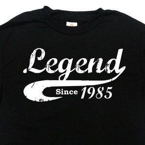 Birthday T Shirt 40th Birthday Gift 40 Years Old Shirt Custom Shirt Funny Bday Tee B Day Legend Since 1985 (Any Year) Mens Ladies Unisex Tee