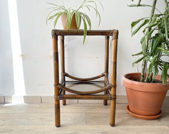 Vintage rattan and glass side table 1950 - Rattan table - Rattan harness - Vintage rattan shelf - Vintage furniture - End table