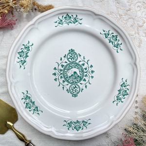 Vintage round dish GIEN Motton Made in France 1980 animal decor - Old dish Terre de fer bleu - Vintage cake dish - Old dish