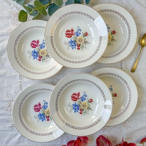 6 Vintage porcelain soup plates with floral pattern Sarreguemines 5261 - Vintage floral tableware - French tableware Vintage plates
