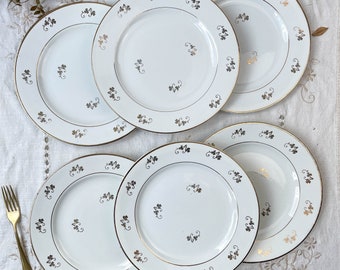 6 L'Amandinoise flat plates in white porcelain with gold floral pattern - Vintage French tableware - Gold floral porcelain