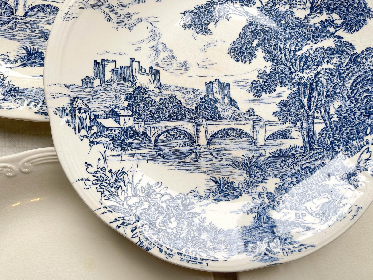 5 Vintage GIEN France Earthenware Plates Mismatched Vintage Blue ...
