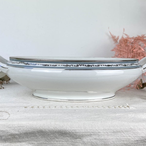 Vintage vegetable LIMOGES silver porcelain Made in France ~ White silver porcelain ~ Dish ~ Salad bowl ~ Centerpiece