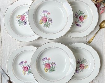 6 DIGOIN and SARREGUEMINES porcelain soup plates, Rene model, made in France 1950 - Vintage French tableware - Flowery plates
