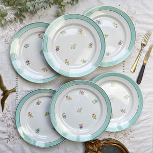 6 Vintage white and green porcelain flat plates with flowers LUNEVILLE 1950s - Vintage floral tableware - French tableware