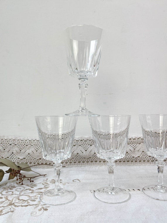 Hübsch Serie Sechs Gläser Für Wein Kristall D'Arques Service Versailles 