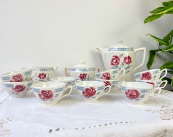Vintage tea service in flowered earthenware SARREGUEMINES model "TROYES" ~ Vintage coffee service made in France ~ Tea cups ~ Teapot