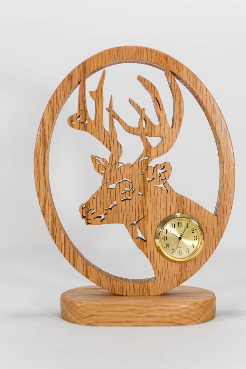 Wood Deer Clock op maat gemaakt met Red Oak Hardwood Etsy
