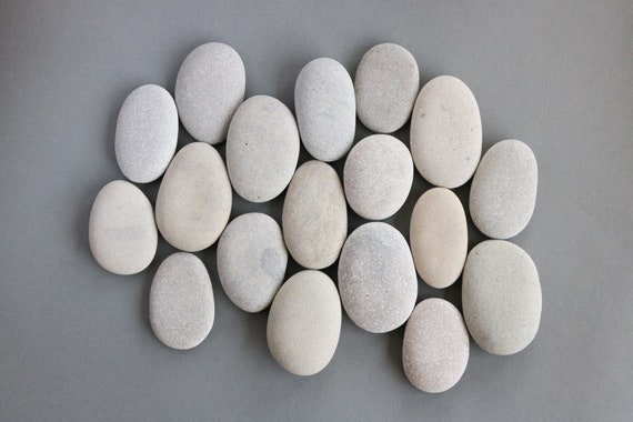 Petites pierres ovales pour la peinture Galets plats naturels pour  lartisanat Fourniture dart de galets côtiers durables -  France