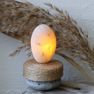 Quartz Night Light Meditation Altar Natural Sea Stone Flameless Candle Mindfulness Gift image 2