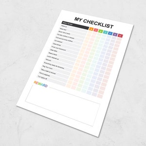 Puede incluir: Una lista de verificaci&oacute;n imprimible con un esquema de colores arco&iacute;ris. La lista de verificaci&oacute;n incluye tareas diarias como despertarse, hacer la cama, cepillarse los dientes y ponerse la pijama. La lista de verificaci&oacute;n est&aacute; dise&ntilde;ada para usarse durante una semana, con una columna para cada d&iacute;a de la semana.