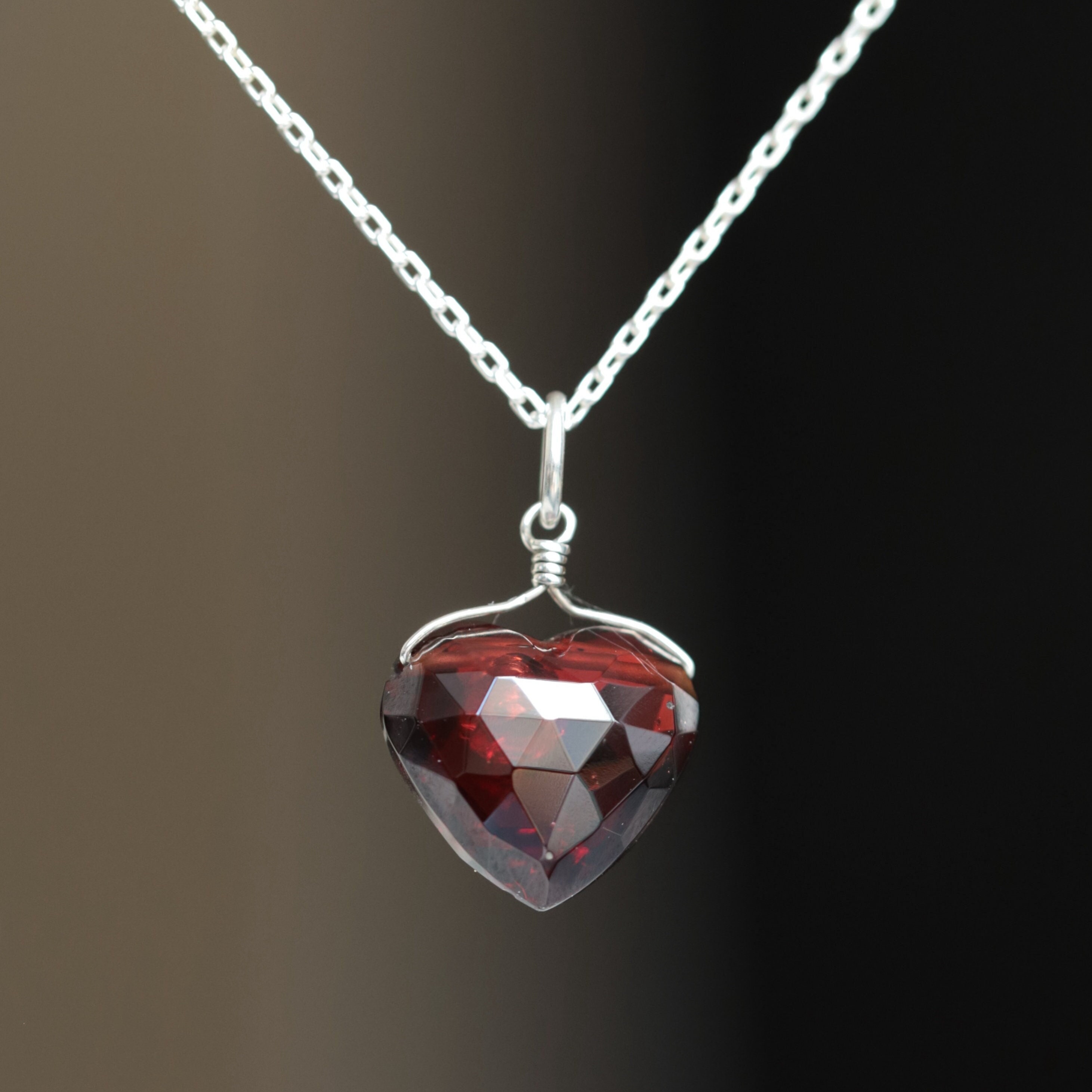 Garnet heart pendant sale