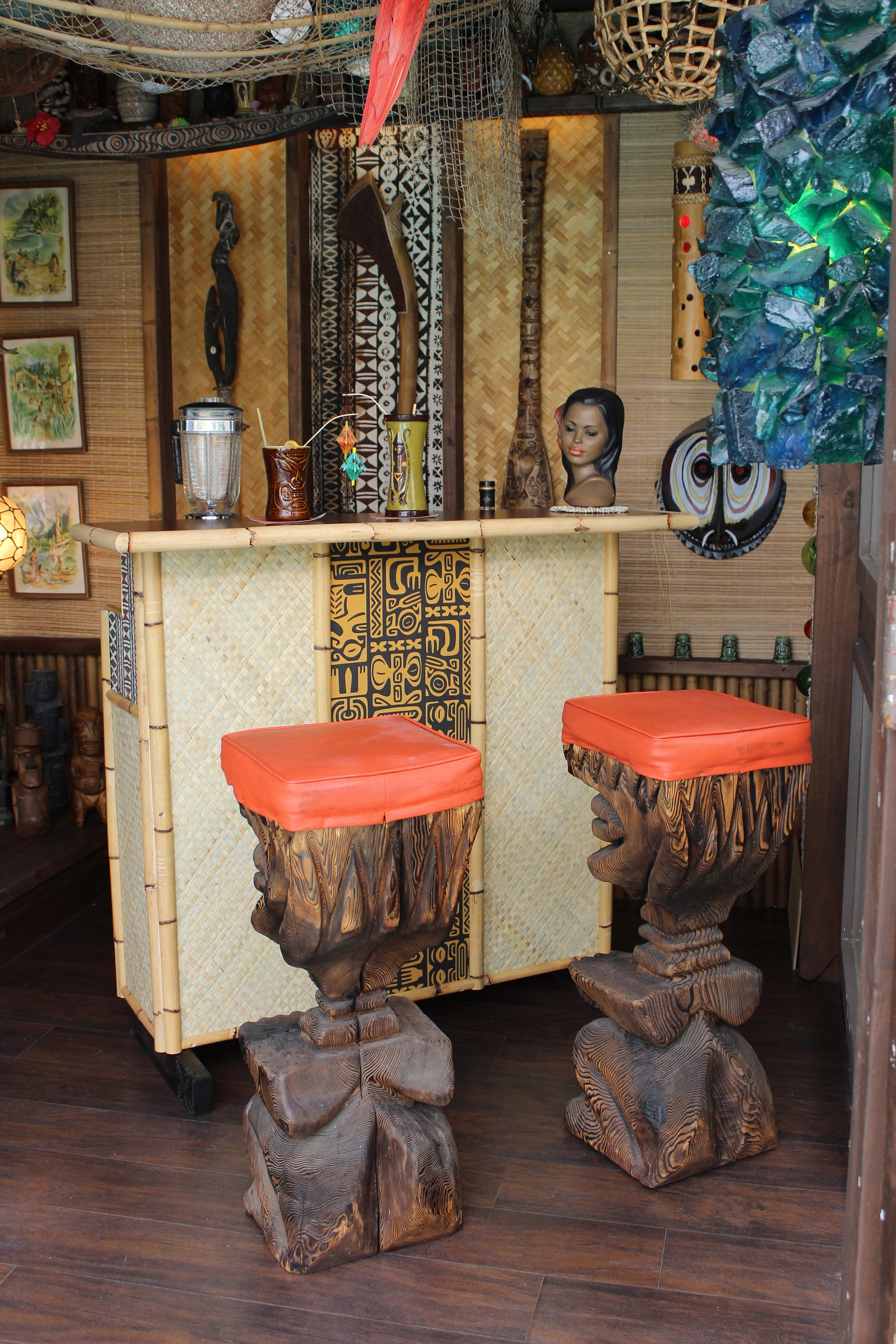 Tiki Bar, Bamboo Rattan Bar, Home Bar, Mid Century Bar, Reception