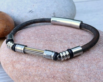 Guitar string 4mm Leather bracelet - Gifts for musicians - Leather bracelet - Anniversary gift - real leather bracelet