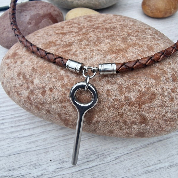 Skydiving Closing Pin Leather Necklace - Leather Necklace - Gifts for Skydivers - Parachute pin necklace - Leather Jewellery