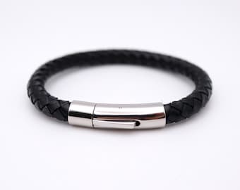6mm Braided Leather Bracelet. Leather Anniversary gift. Leather Bracelet. Classic Leather Bracelet