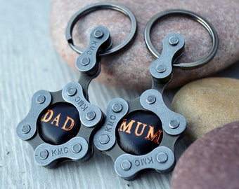 Personalised Bicycle chain link keychain - Bike chain keyring - Gifts for cyclists - chain link keychain - Personalised Gift
