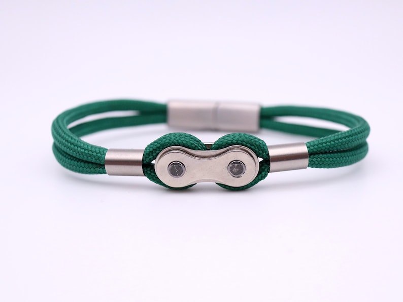 Bike chain paracord bracelet. Cyclist gifts image 4
