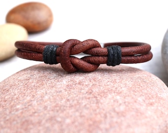 Leather Eternity Bracelet - Handmade leather Anniversary Bracelet - rustic, Boho Surfer Style Leather Bracelet -