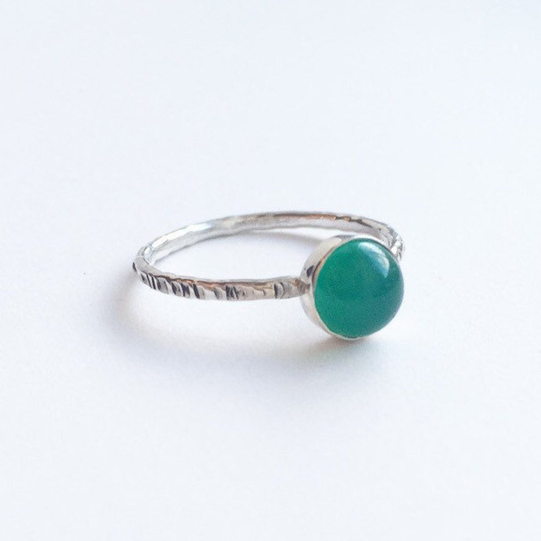 GREEN AGATE RING Sterling Silver Emerald Green Ring Solitaire 6mm