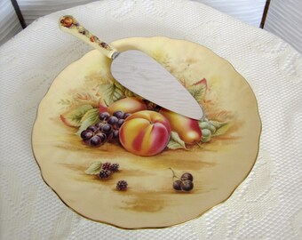 Aynsley Orchard Gold Fruit Design Serving Plate and Knife, Vintage Gift Set, Fine English Bone China Cake Plate and Ceramic Handle Knife