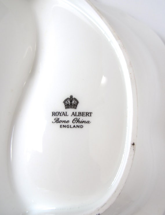 Royal Albert Jewelry Dish, 50 Anniversary Royal A… - image 6