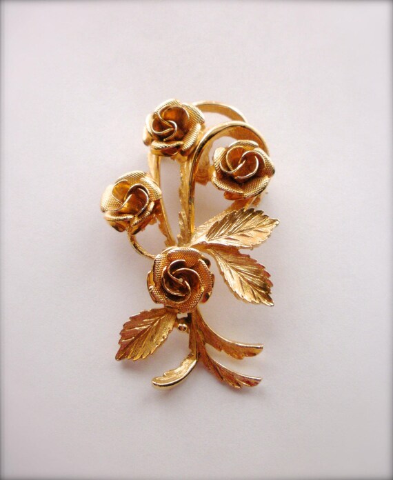 Coro Roses Brooch, Signed Coro Brooch, Vintage Go… - image 2