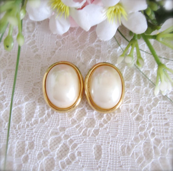 Liz Claiborne Pearl Earrings, Signed Jewelry, Des… - image 1
