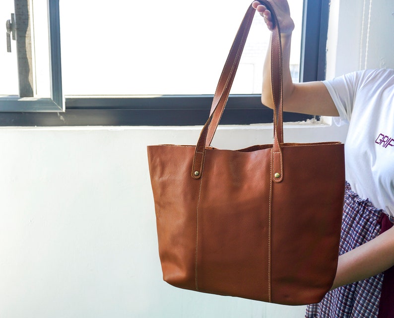 Special Sale**Only one left .Real Leather Bag.Real Leather Tote.