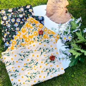 Graduation Pockets Available/Floral Padded Book Cover/Embroidered Daisy Book Sleeve /Book Cover/Book Protection/Book and Kindle Accessory