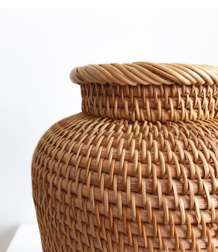 Rattan Vase Wicker Flower Vase Mesh Objet Etsy