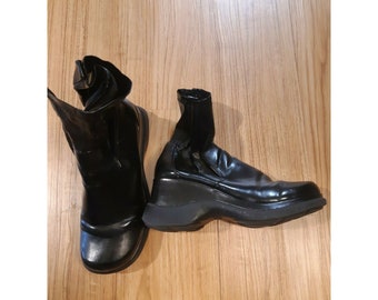 kenneth cole platform boots