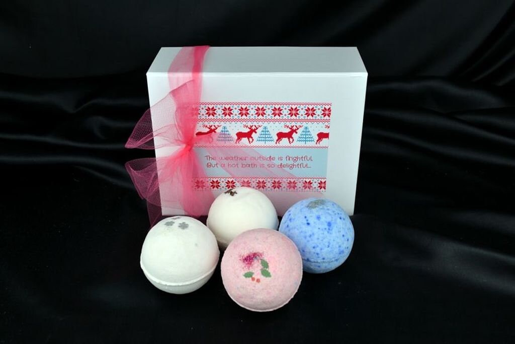 Christmas Bath Bomb Gift Set Festive Fragrance Bath Bombs in Etsy