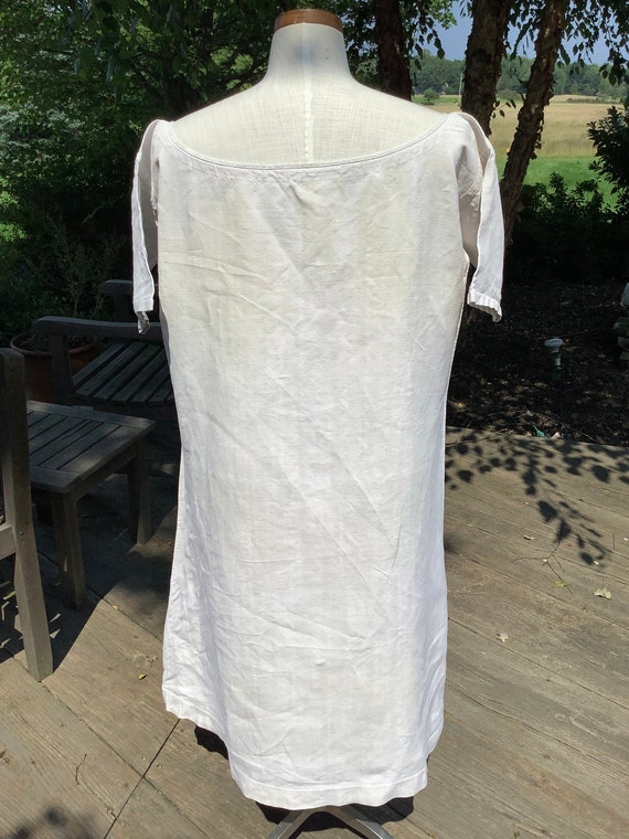 Lovely antique French linen night dressing gown p… - image 4