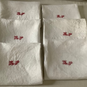 Juego de 6 servilletas de damasco francesas antiguas con monograma en rojo MP