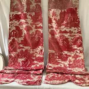 Paar 18th Century Französisch Toile de Nantes L&#39;Art d&#39;Aimer Zwei Vorhänge