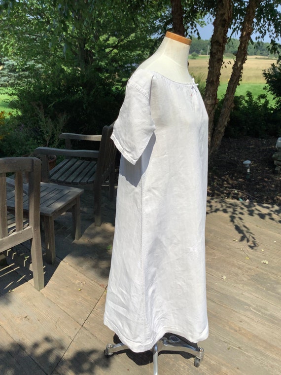 Lovely antique French linen night dressing gown p… - image 2