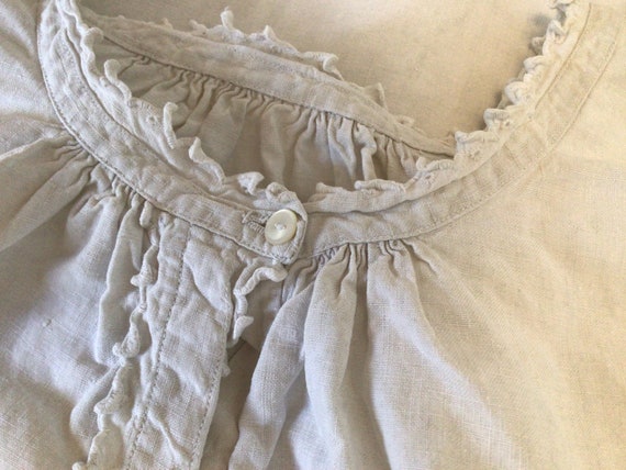 Lovely antique  French linen  night dressing gown… - image 5